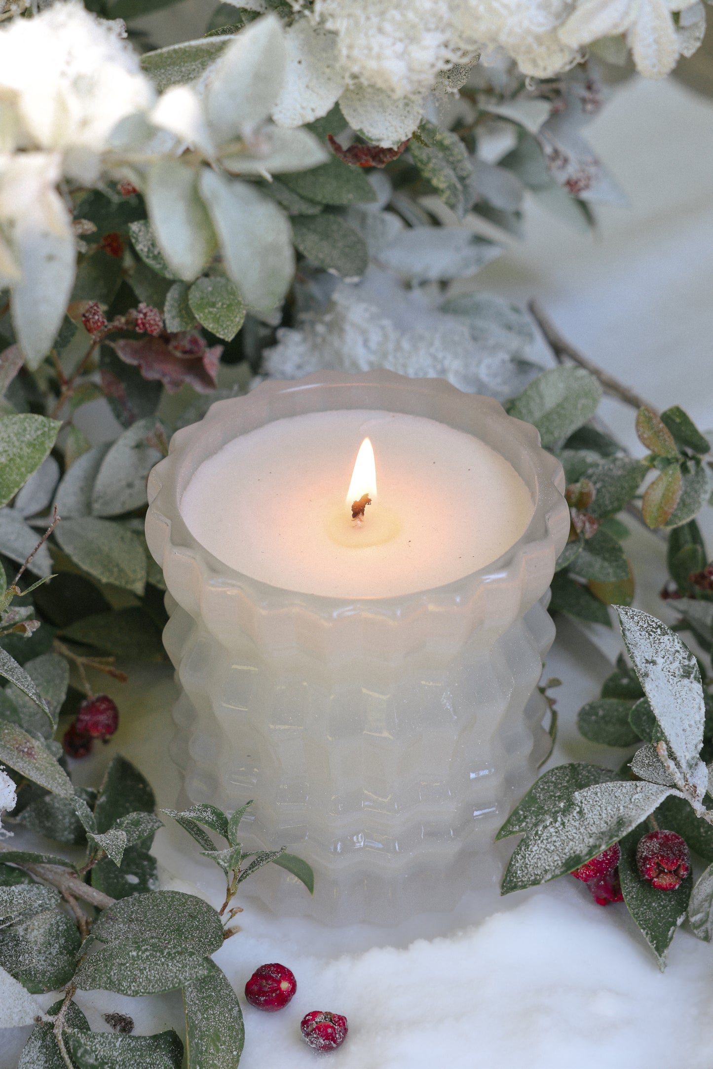 HOLLY | Textured Glass Scented Candle